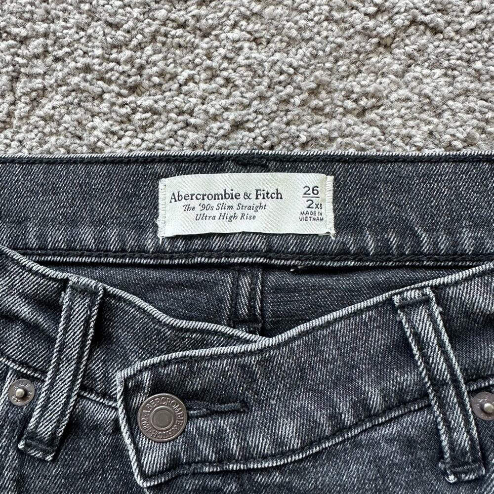 Abercrombie 90s Slim Straight Ultra High Rise Jeans - Picture 3 of 7